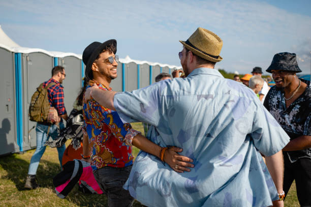 Best Affordable portable toilet rental  in Winlock, WA