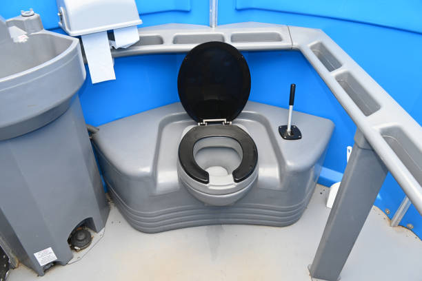 Best Local porta potty services  in Winlock, WA